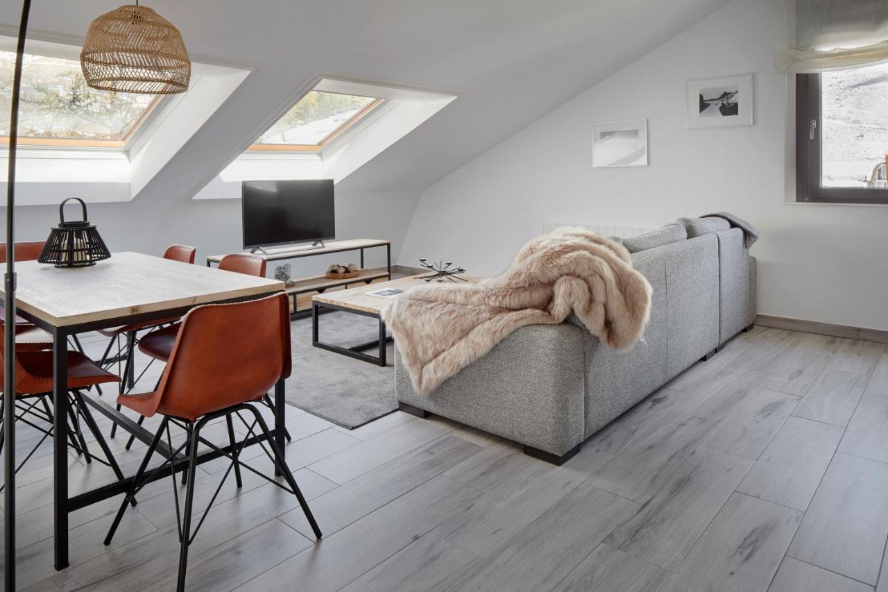 Irissa By Feelfree Rentals Naut Aran ภายนอก รูปภาพ